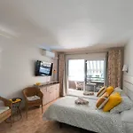 Atlantico - Pool, Ac, Parking, Close To The And Center Apartment *